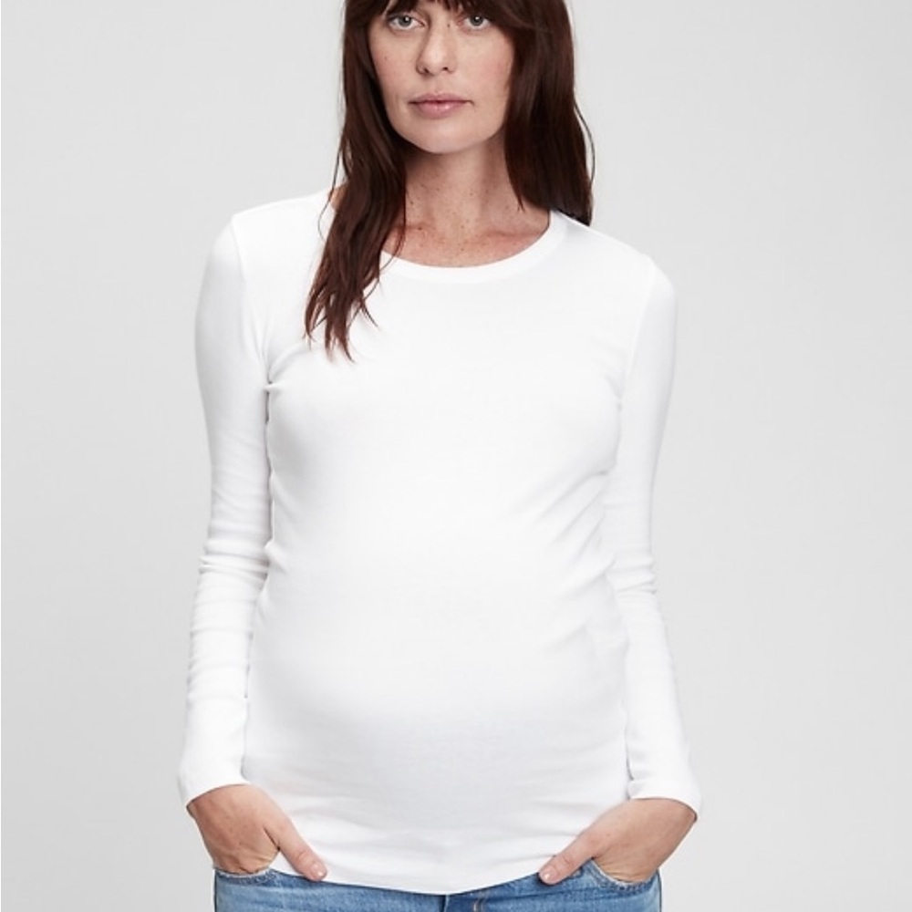 GAP Maternity White Long-Sleeve Crew Neck Top